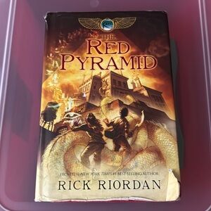 The red pyramid Rick Riordan hard back